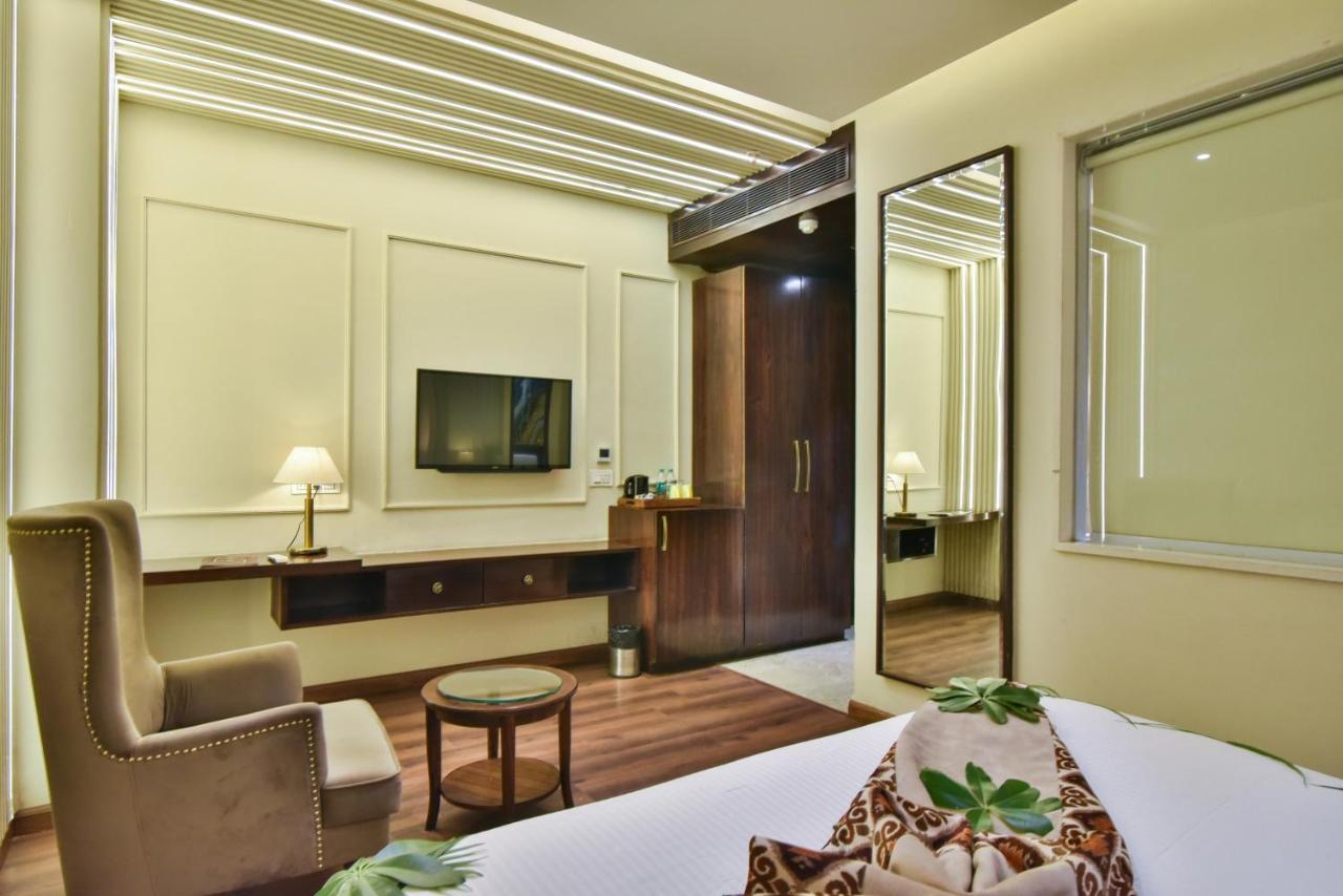 Hotel Br Grand With Nimo Club Amritsar -5 Mint From Golden Temple Ngoại thất bức ảnh