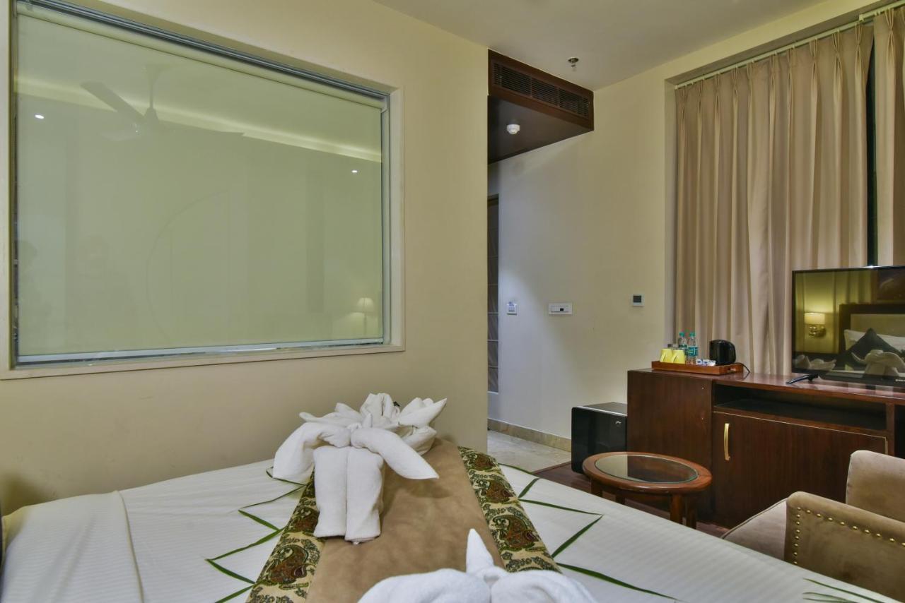Hotel Br Grand With Nimo Club Amritsar -5 Mint From Golden Temple Ngoại thất bức ảnh