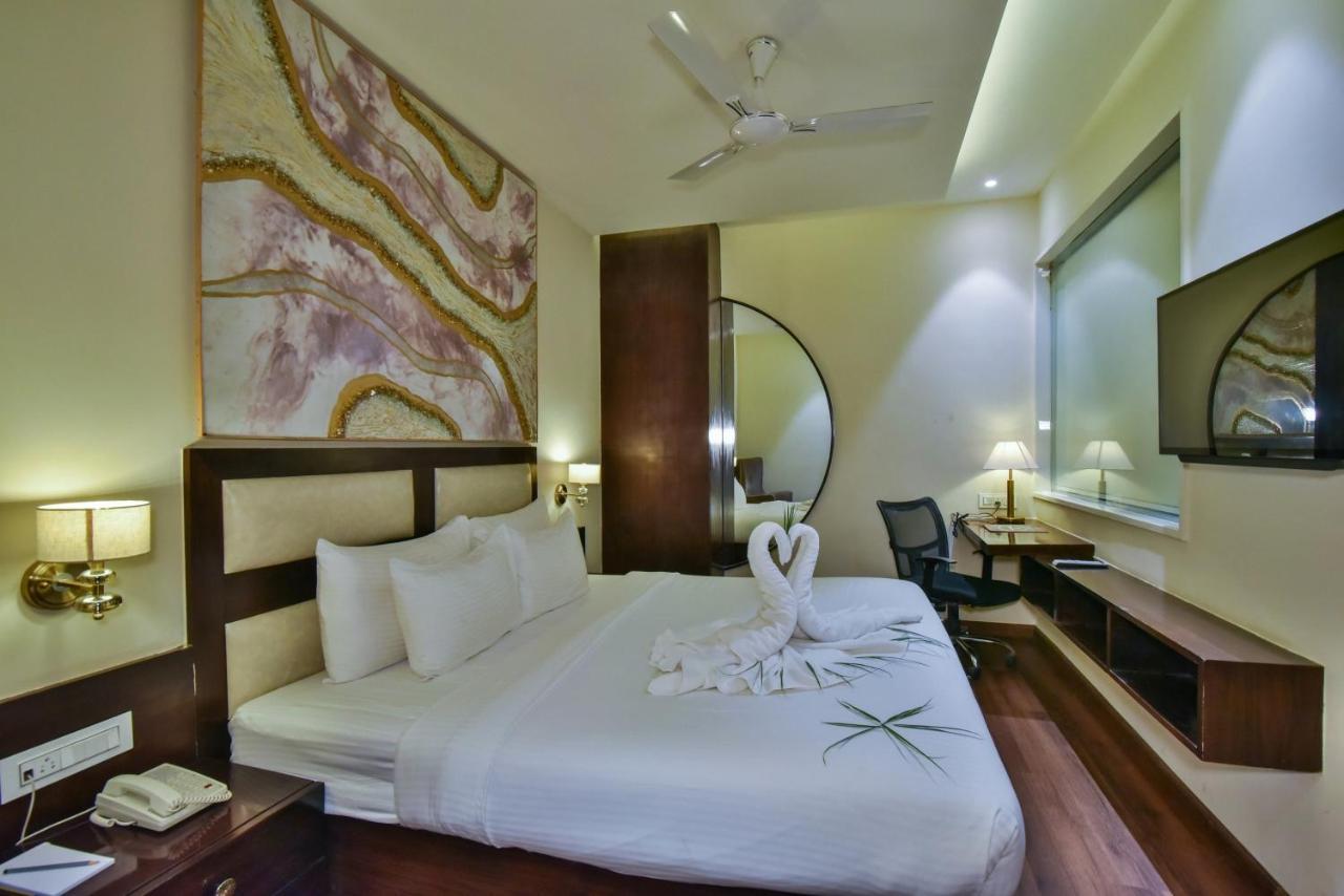 Hotel Br Grand With Nimo Club Amritsar -5 Mint From Golden Temple Ngoại thất bức ảnh