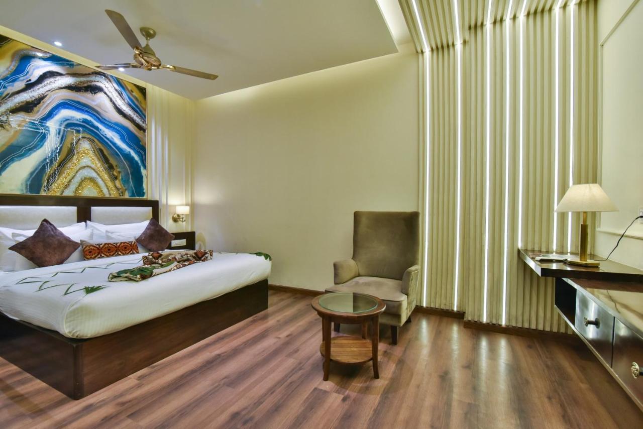 Hotel Br Grand With Nimo Club Amritsar -5 Mint From Golden Temple Ngoại thất bức ảnh